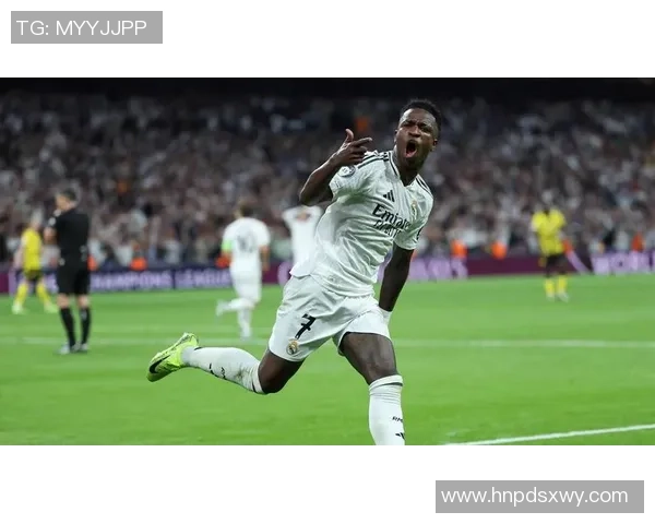 全新足球新星高清壁纸，展现未来足坛巨星风采